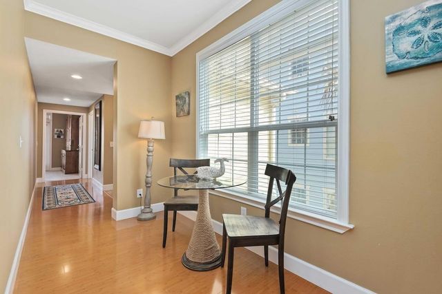 7000 Seawall Boulevard 923, Galveston, TX 77551