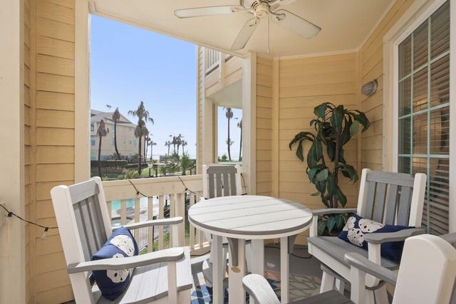 7000 Seawall Boulevard 923, Galveston, TX 77551