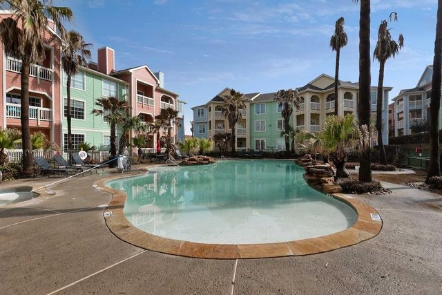 7000 Seawall Boulevard 923, Galveston, TX 77551