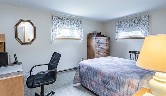 244 Connecticut Ave, Somerset, MA 02726