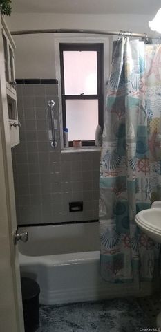 2140 Knapp Street 4C, Brooklyn, NY 11229