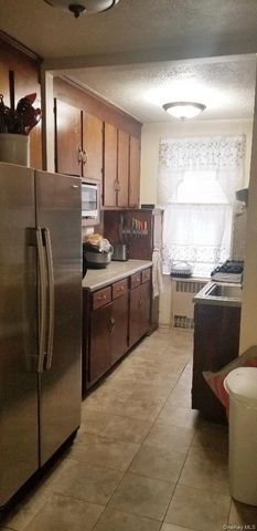2140 Knapp Street 4C, Brooklyn, NY 11229