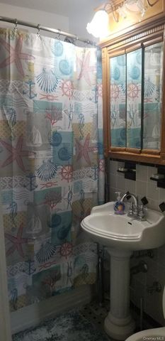 2140 Knapp Street 4C, Brooklyn, NY 11229