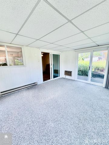 350 Jutland Drive A, Monroe, NJ 08831
