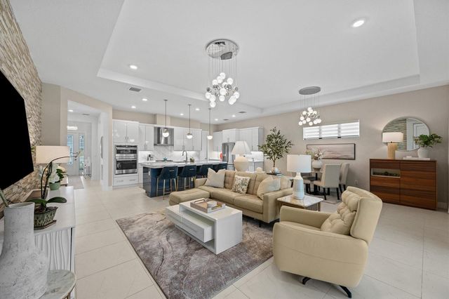 5432 Saint Armands Way, Westlake, FL 33470