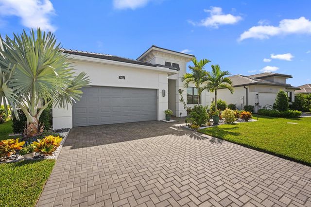 5432 Saint Armands Way, Westlake, FL 33470
