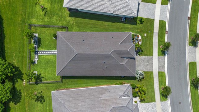 5432 Saint Armands Way, Westlake, FL 33470