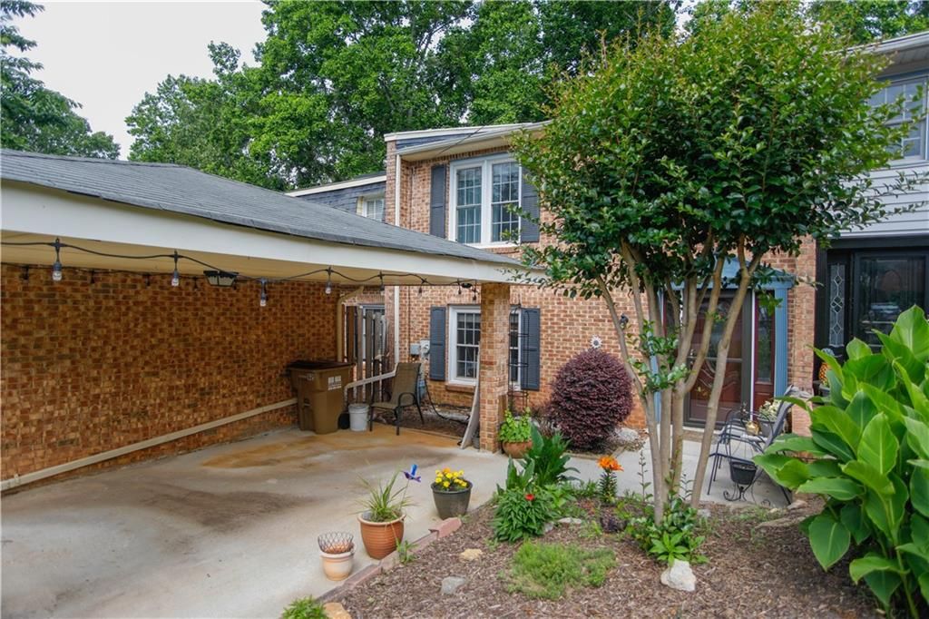 6500 Gaines Ferry Rd G2, Flowery Branch, GA 30542