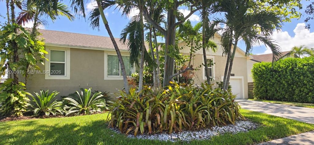 9760 SW 211th Street, Cutler Bay, FL 33189
