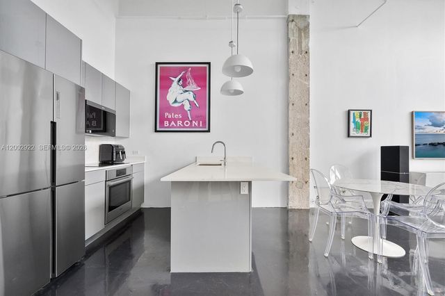 8101 Biscayne Blvd R-306, Miami, FL 33138