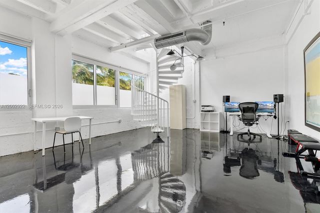 8101 Biscayne Blvd R-306, Miami, FL 33138