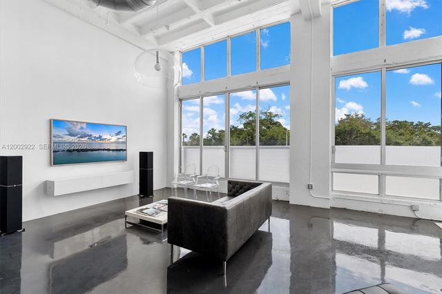 8101 Biscayne Blvd R-306, Miami, FL 33138
