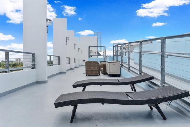 8101 Biscayne Blvd R-306, Miami, FL 33138