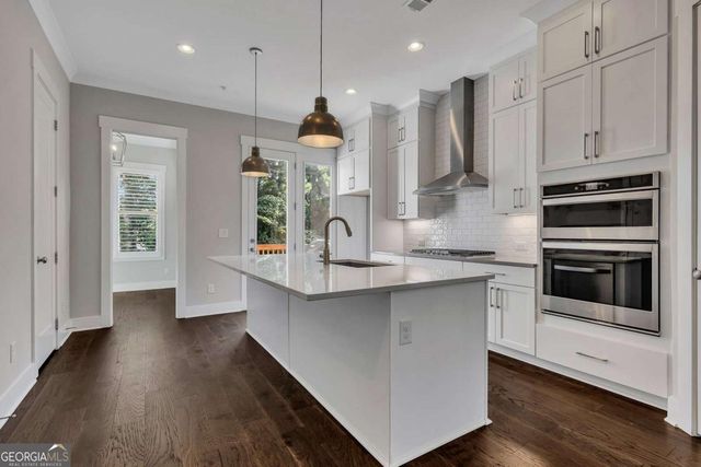 308 Dawson Drive, Woodstock, GA 30188