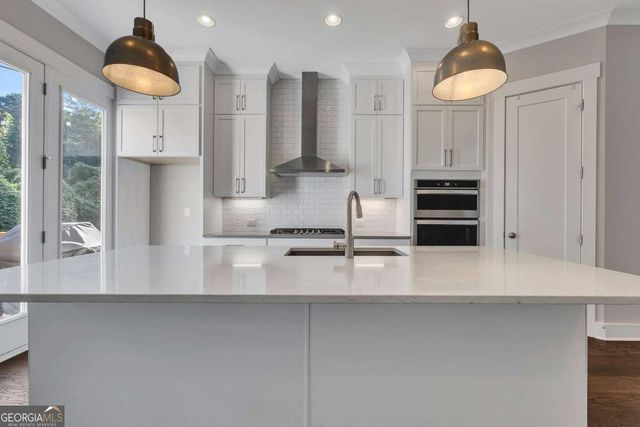 308 Dawson Drive, Woodstock, GA 30188