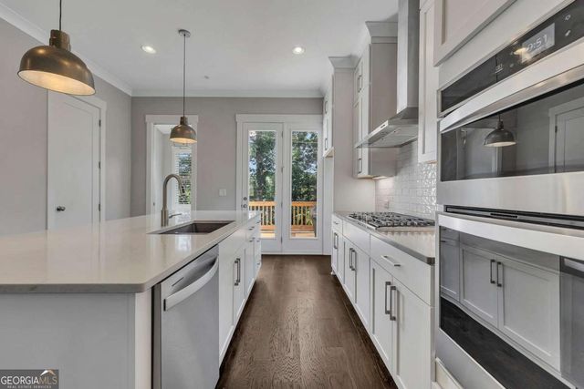 308 Dawson Drive, Woodstock, GA 30188