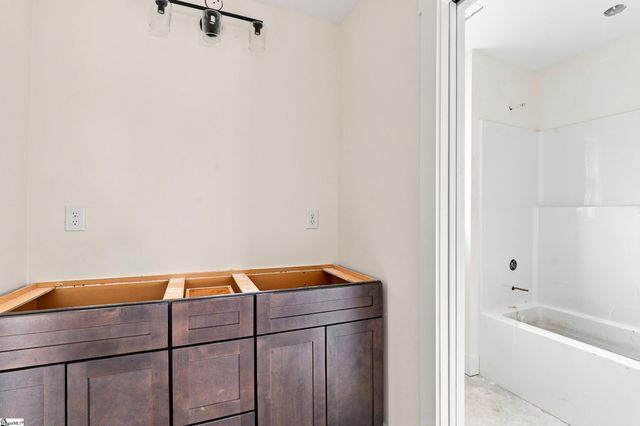 101 Jenkins Street, Westminster, SC 29693