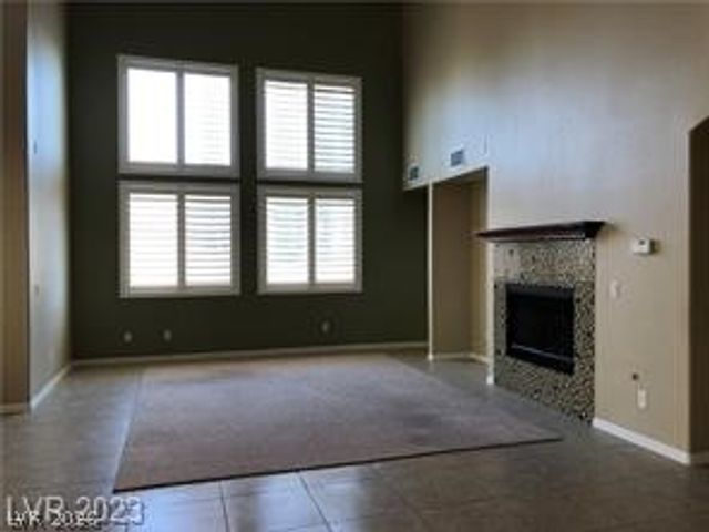 894 Roseberry Drive, Las Vegas, NV 89138