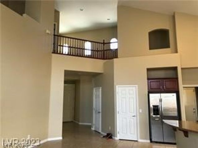 894 Roseberry Drive, Las Vegas, NV 89138