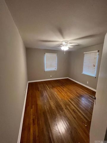 617 N Cedar St Street, North Little Rock, AR 72114