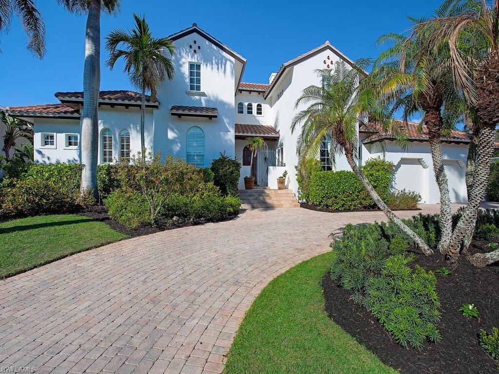 155 20th AVE S, NAPLES, FL 34102 — photo 4