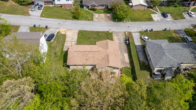 5758 Taggart Drive, Hixson, TN 37343