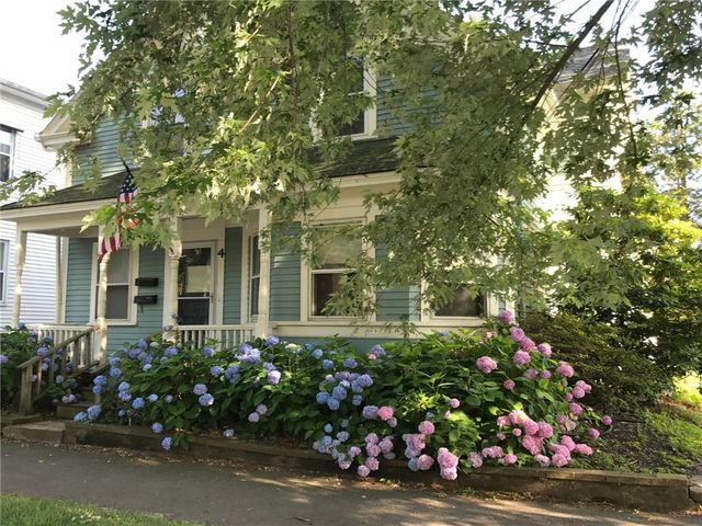 4 Bayview Avenue 2, Bristol, RI 02809