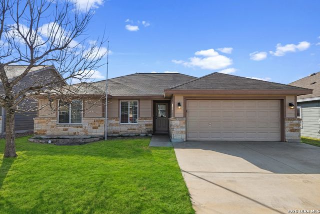 135 Lost Maples, Marion, TX 78124