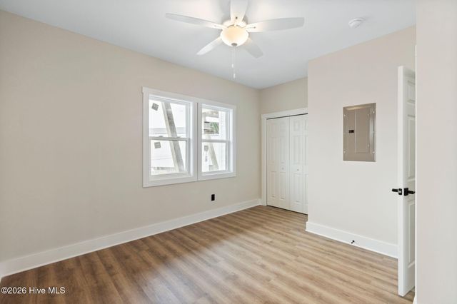 207 Shell Road 3a, Holly Ridge, NC 28445