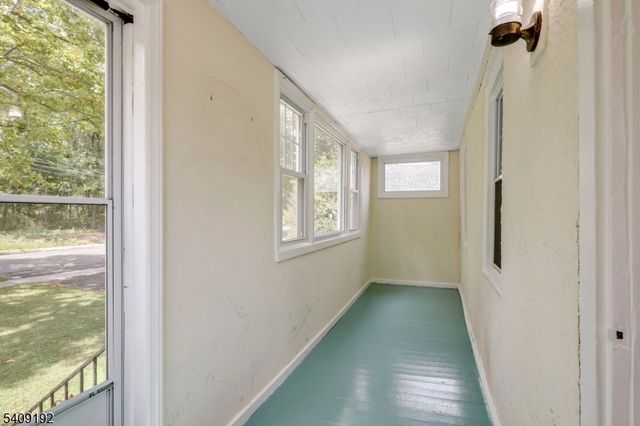 81 Summit Ave, Chatham Boro, NJ 07928