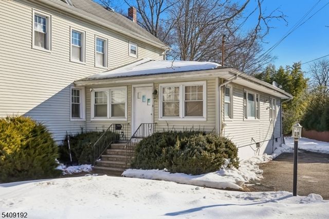 81 Summit Ave, Chatham Boro, NJ 07928