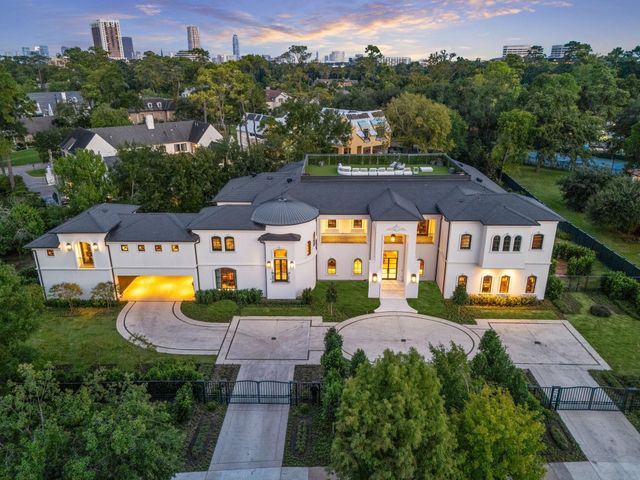 11095 Memorial Drive, Houston, TX 77024