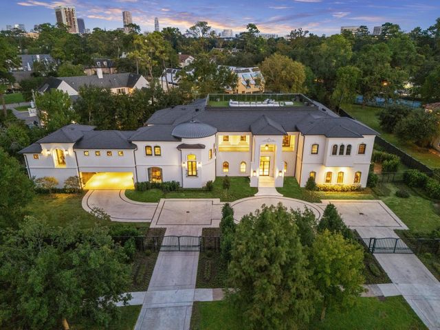 11095 Memorial Drive, Houston, TX 77024