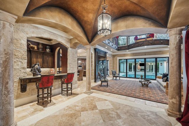 11095 Memorial Drive, Houston, TX 77024