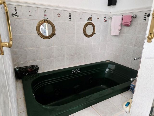 5316 53RD AVE E E2, Bradenton, FL 34203