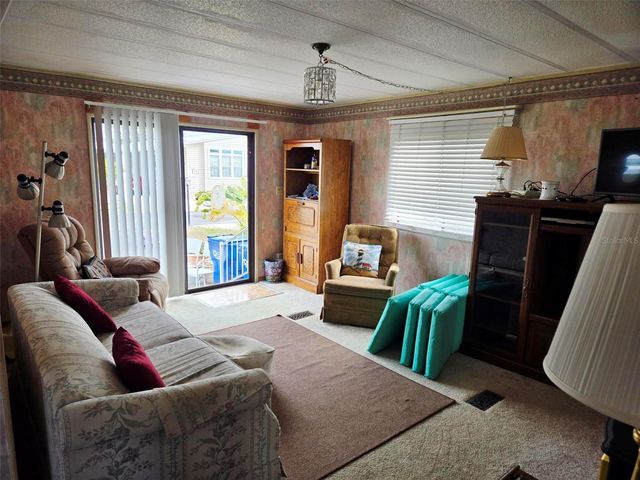 5316 53RD AVE E E2, Bradenton, FL 34203