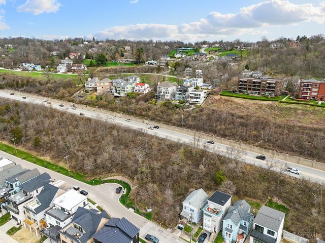3096 Walworth Avenue, Cincinnati, OH 45226
