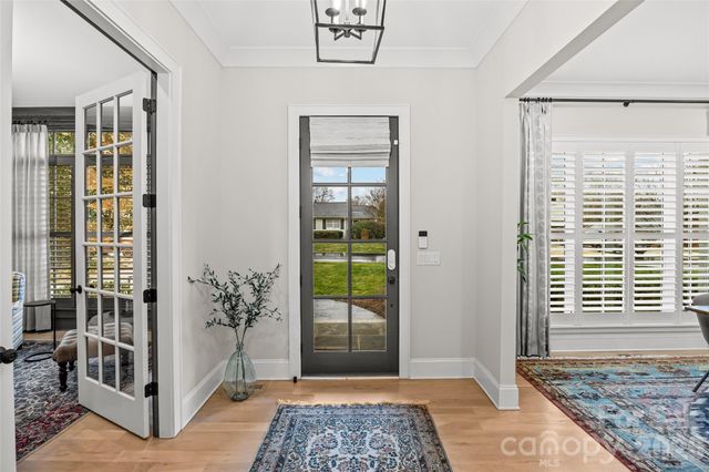 222 Anthony Circle, Charlotte, NC 28211