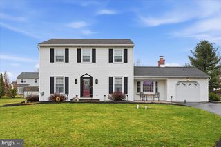 115 NOBLE DR, Perkasie, PA 18944