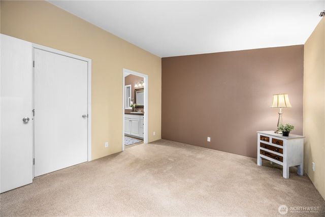 920 E Mason Lake Drive E, Grapeview, WA 98546