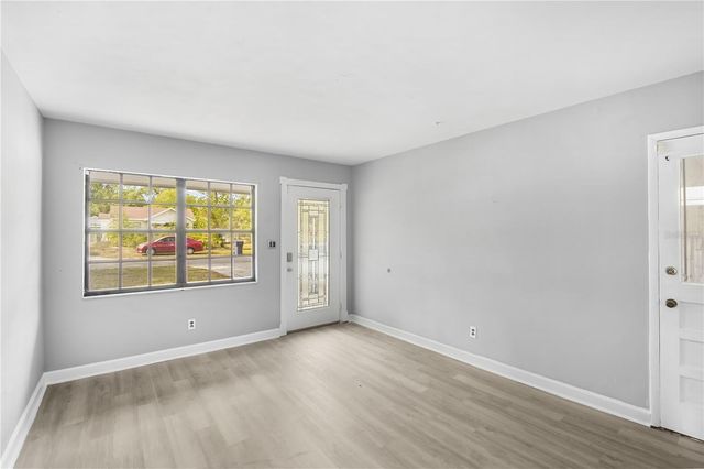 6013 N OTIS AVENUE, Tampa, FL 33604