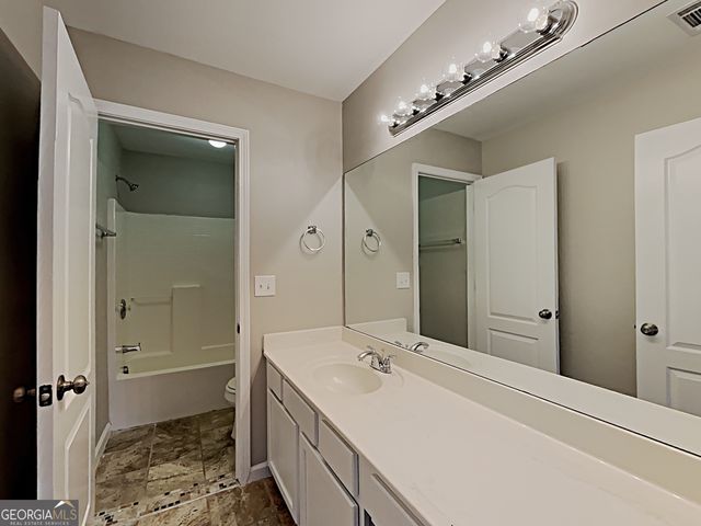 590 Simonton Crest Drive, Lawrenceville, GA 30045