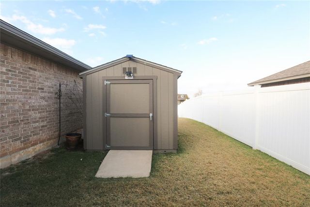 1297 SE 16th Terrace, Newcastle, OK 73065
