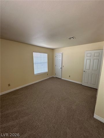 2606 South DURANGO Drive 286, Las Vegas, NV 89117