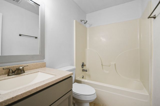 3456 Kingfisher Drive, Clarksville, TN 37042