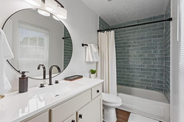 476 Teal Court, Roswell, GA 30076
