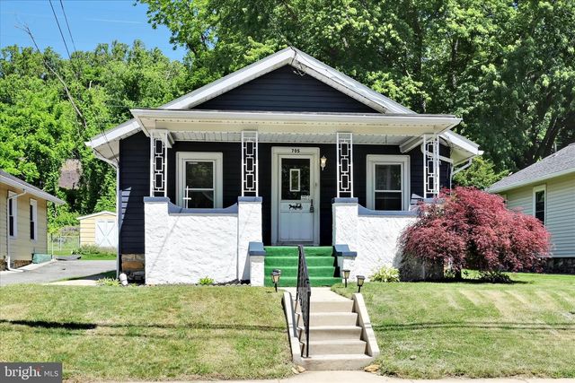 705 CHARLES ST, Coatesville, PA 19320