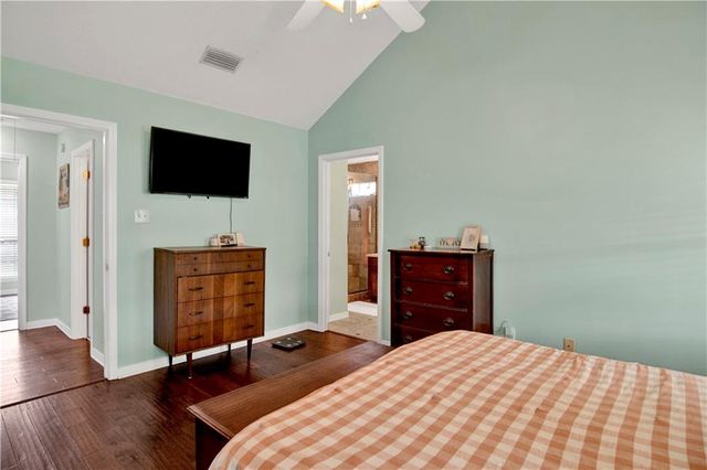 10729 Southern Oaks Court, Grand Bay, AL 36541