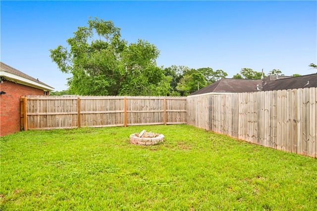 10729 Southern Oaks Court, Grand Bay, AL 36541
