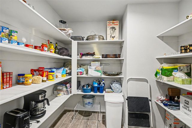 5808 Brookville Drive, Fort Worth, TX 76179